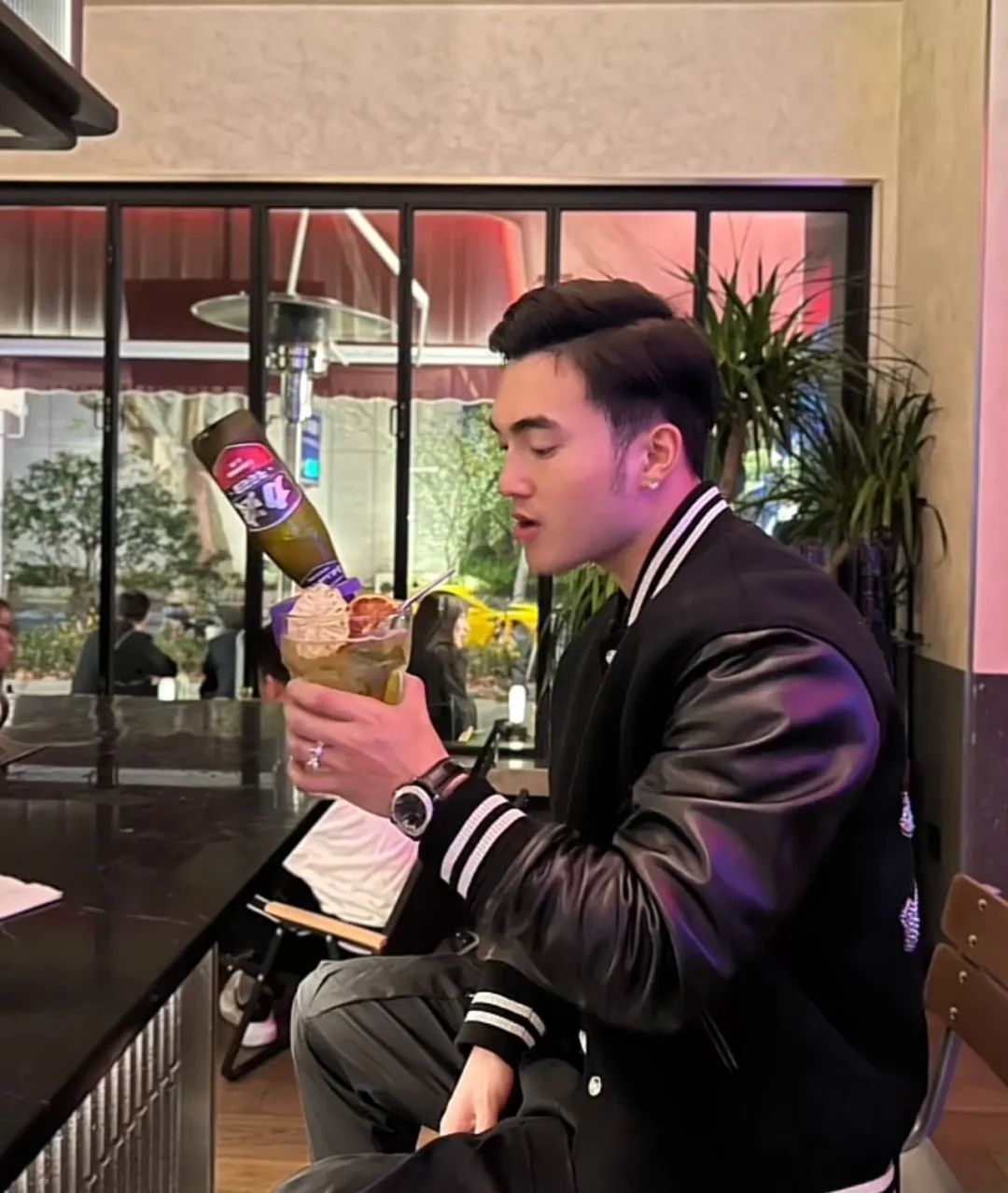 健身器材_徒手健身和器械健身_16岁健身