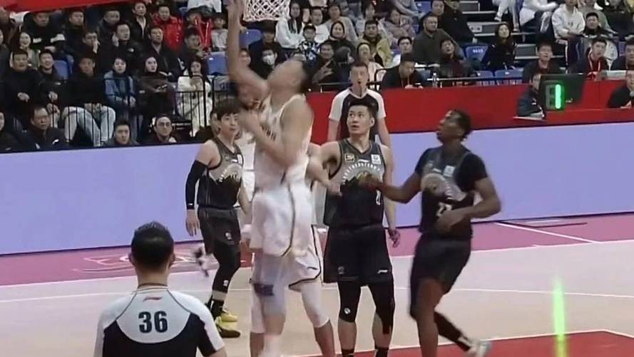 辽宁篮球赛得分规则最新_cba辽宁得分_辽宁男篮积分